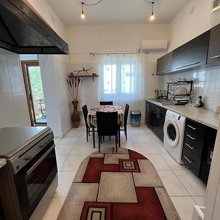 Lägenhet Casa Corina *